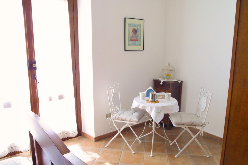Forni Rosaia Villa Olivola  Exterior photo